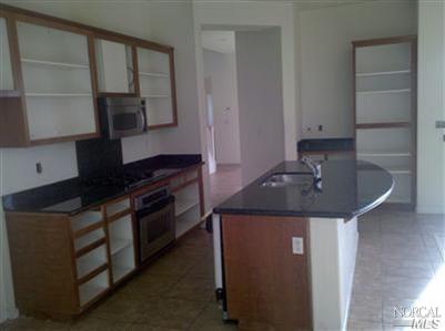 3901 Glacier Ct, Vallejo, CA 94591 photo 4