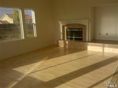 3901 Glacier Ct, Vallejo, CA 94591 photo 2