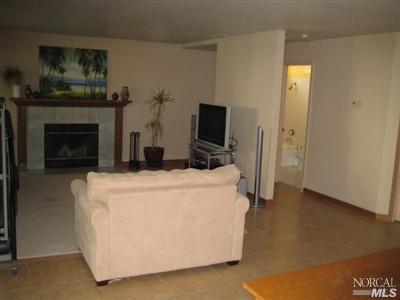 3008 Peppertree Dr, Fairfield, CA 94533 photo 7