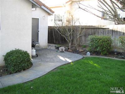 3008 Peppertree Dr, Fairfield, CA 94533 photo 12