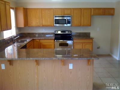 2120 Moore Dr, Dixon, CA 95620 photo 5