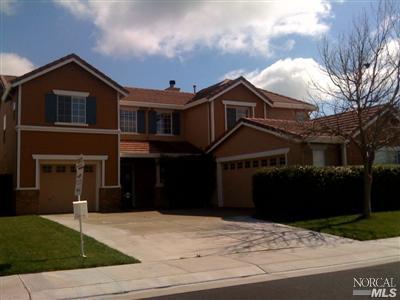 2120 Moore Dr, Dixon, CA 95620 photo 2