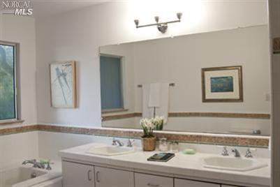 492 Live Oak Dr, Mill Valley, CA 94941 photo 8