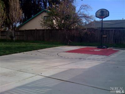 1057 Mockingbird Ct, Fairfield, CA 94533 photo 7