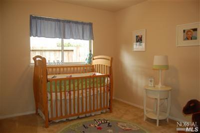 8878 Lebec Ln, Cotati, CA 94931 photo 5