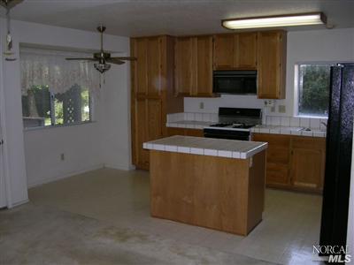 442 Regency Cir, Vacaville, CA 95687 photo 4