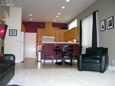 1249 Pedroncelli Dr, Windsor, CA 95492 photo 3