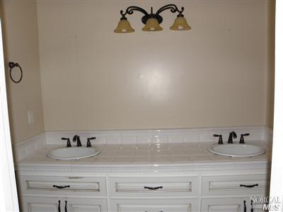 Undisclosed, Cotati, CA 94931 photo 15