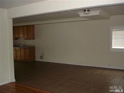 565 Wild Oak Dr, Windsor, CA 95492 photo 3