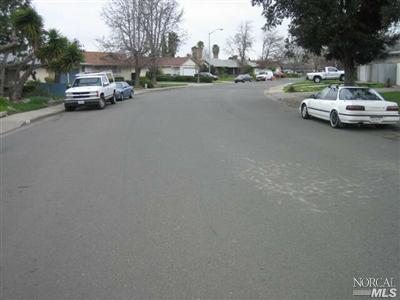 810 Tobin Dr, Vallejo, CA 94589 photo 4