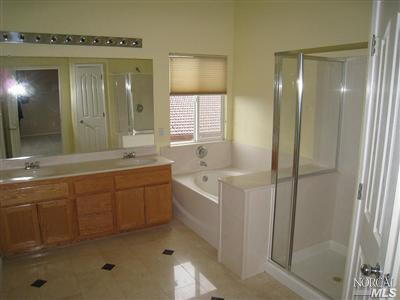 1645 Austin Dr, Dixon, CA 95620 photo 10
