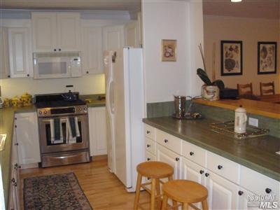 225 Second St E #15, Sonoma, CA 95476 photo 2