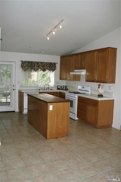 Undisclosed, Healdsburg, CA 95448 photo 6