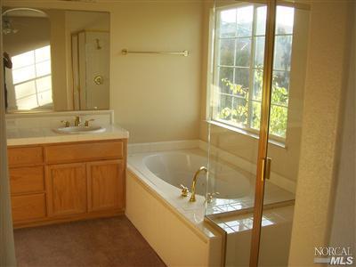 7611 Princess Diana Ct, Vallejo, CA 94591 photo 5