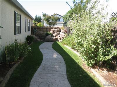 831 Cedarcrest Dr, Vacaville, CA 95687 photo 21