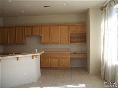 8101 El Alcazar Ct, Vallejo, CA 94591 photo 3