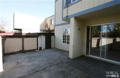 772 Simpson Pl, Santa Rosa, CA 95401 photo 17