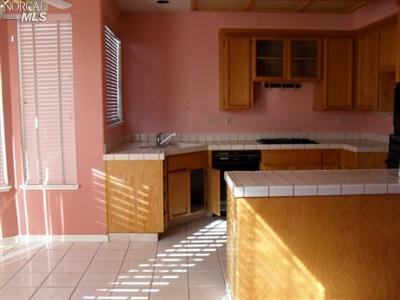 3 Marina Ridge Ct, Vallejo, CA 94591 photo 6