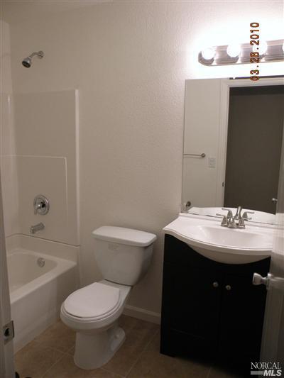 105 Gum Ct, Vallejo, CA 94589 photo 5