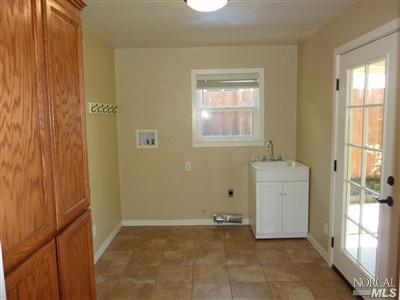 412 Luce Ave, Ukiah, CA 95482 photo 8