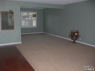 1020 N Lincoln St, Dixon, CA 95620 photo 3