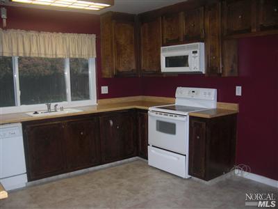 1020 N Lincoln St, Dixon, CA 95620 photo 5