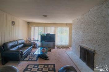 204 La Canyada Dr, Vallejo, CA 94591 photo 2