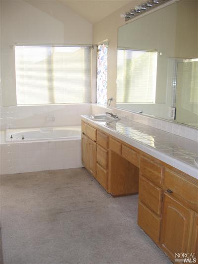 160 Windward Ct, Vallejo, CA 94591 photo 7