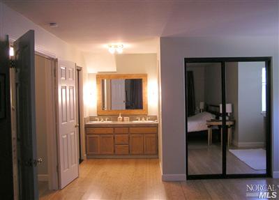 18005 Harvard Ct, Sonoma, CA 95476 photo 8