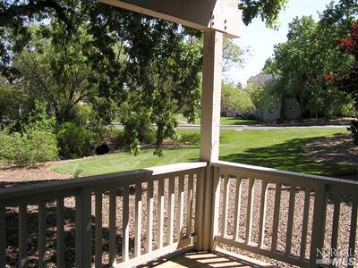18005 Harvard Ct, Sonoma, CA 95476 photo 3