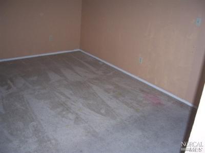 71 Del Prado Cir, Fairfield, CA 94533 photo 7