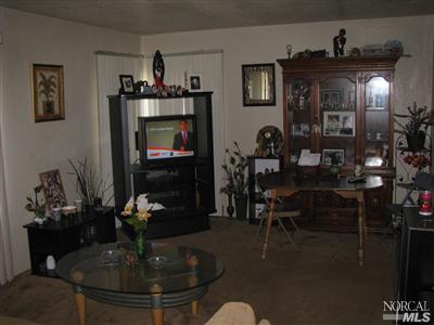 26 Hollywood Ave, Vallejo, CA 94591 photo 3