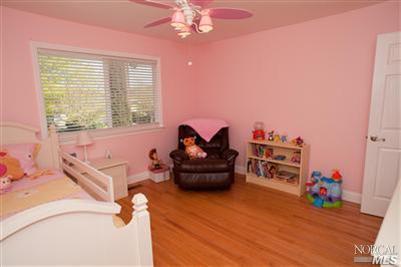 244 Devon Dr, San Rafael, CA 94903 photo 8
