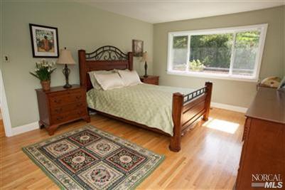 244 Devon Dr, San Rafael, CA 94903 photo 11
