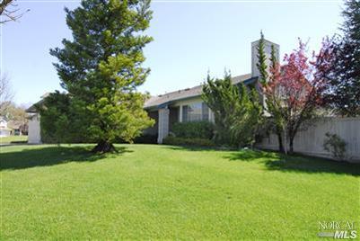 9539 Wellington Cir, Windsor, CA 95492 photo 2