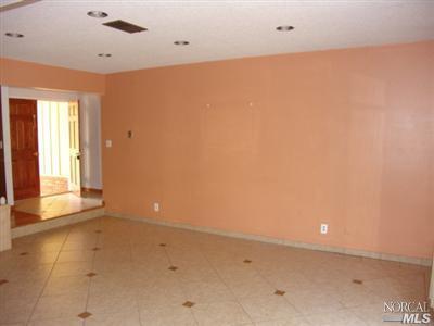 2548 Ramsay Way, Fairfield, CA 94533 photo 2