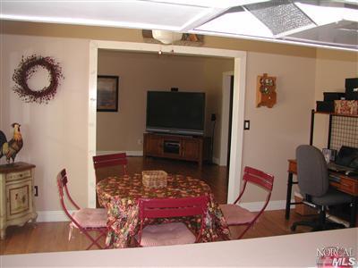 6867 Willow Rd, Vacaville, CA 95687 photo 7