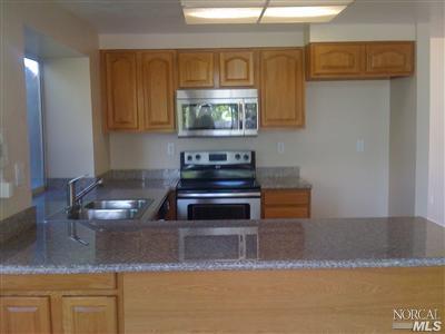 497 Avalon Cir, Vallejo, CA 94589 photo 2