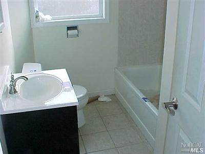 524 Russell St, Vallejo, CA 94591 photo 3