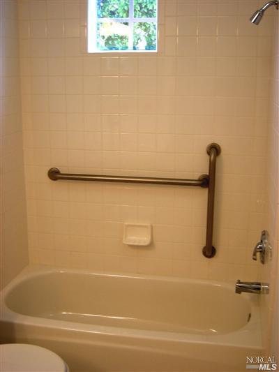 39 Arnold Dr, Novato, CA 94949 photo 13