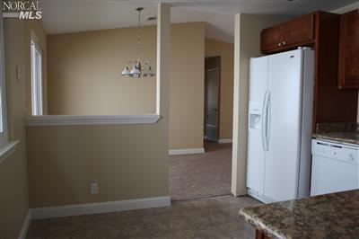 967 Daniel St, Fairfield, CA 94533 photo 6