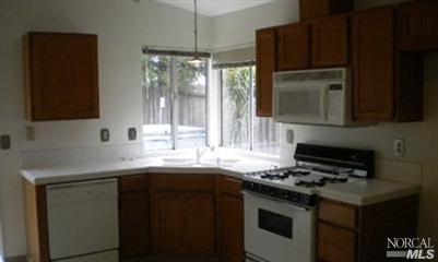 2934 Cascade Ln, Fairfield, CA 94533 photo 3