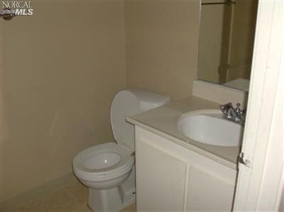 560 Basalt Dr, Vallejo, CA 94589 photo 5