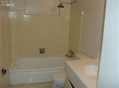 2079 Bristol Ln, Fairfield, CA 94533 photo 9