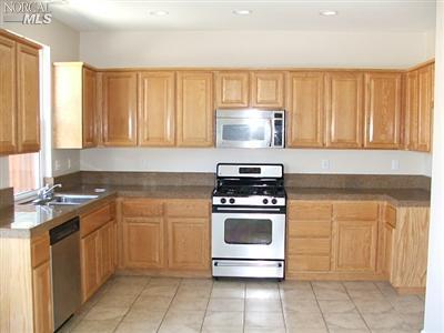 5098 Rowe Dr, Fairfield, CA 94533 photo 5