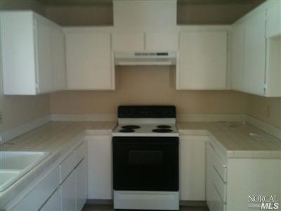 924 Tobin Dr, Vallejo, CA 94589 photo 3