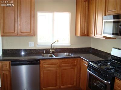 112 Dieninger St, Vallejo, CA 94589 photo 2