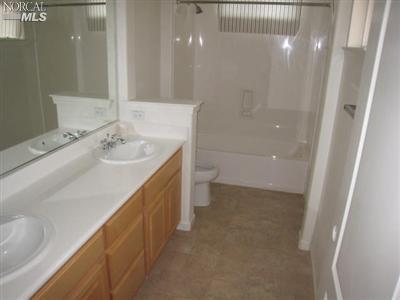 Undisclosed, Vallejo, CA 94591 photo 7