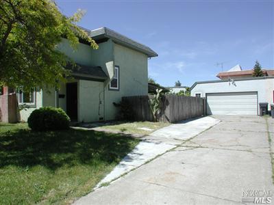 2477 Baltic Dr, Fairfield, CA 94533 photo 2