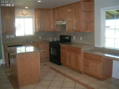 165 Litchfield Ct, Vallejo, CA 94589 photo 2